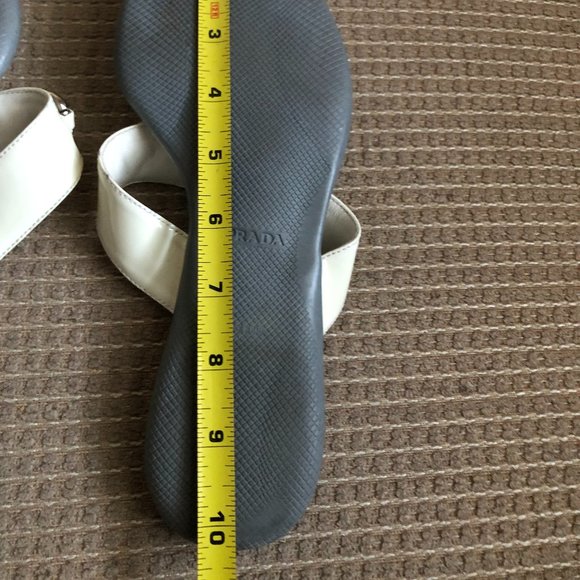 Prada Women's White Patent Leather Thong Sandals - - Picture 12 of 16